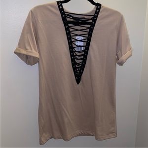 F21 lace up front t shirt SMALL